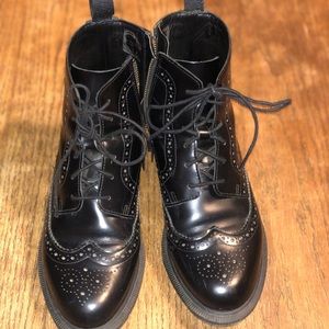 Doc Martens Delphine Brogue Boots